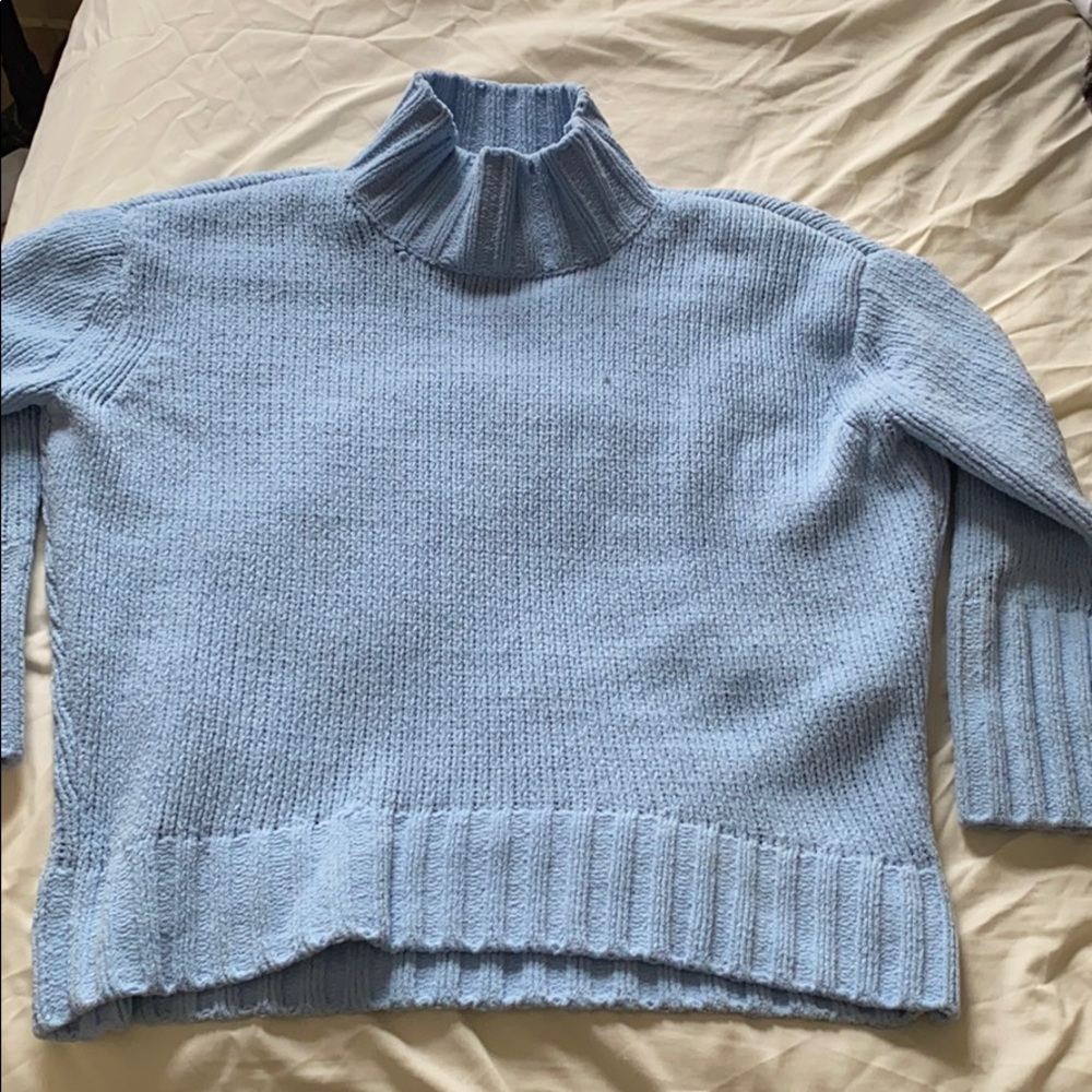 Cropped sweater